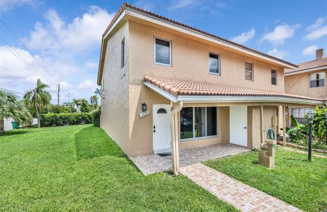 4299 Coral Springs Dr - 4299 Coral Springs Drive, Coral Springs, FL 33065