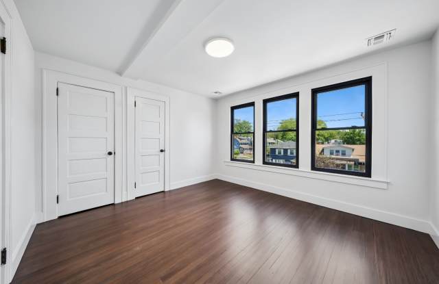 235 Elmwood Avenue Gallery 4