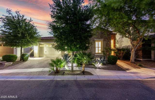 4519 N 29TH Way photos photos