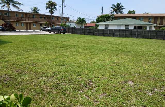 Pompano Beach Gallery 2