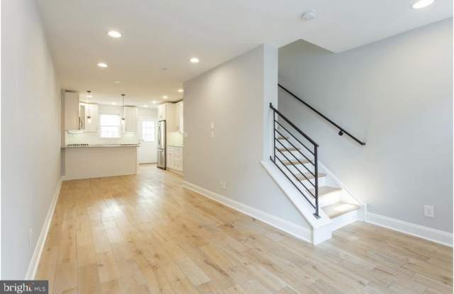 1322 S BANCROFT Street Gallery 2