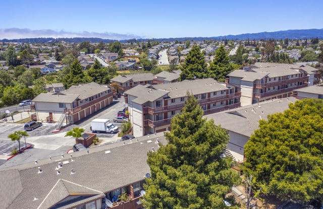 Garden Hill Apartments Gallery 4
