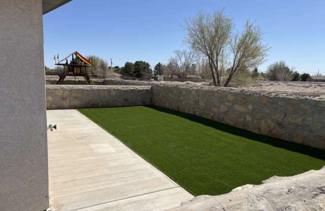 11490 Summer Dr Gallery 3