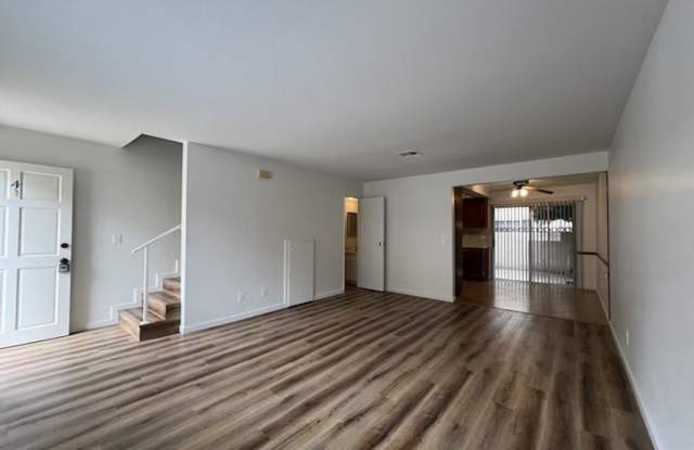 10521 Lakewood Boulevard - 10521 Lakewood Boulevard, Downey, CA 90241
