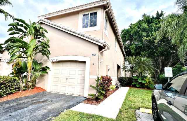 2176 Salerno Cir Gallery 2