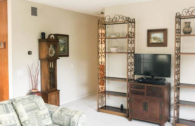 7955 Playmor Terrace Unit 7955 Gallery 3