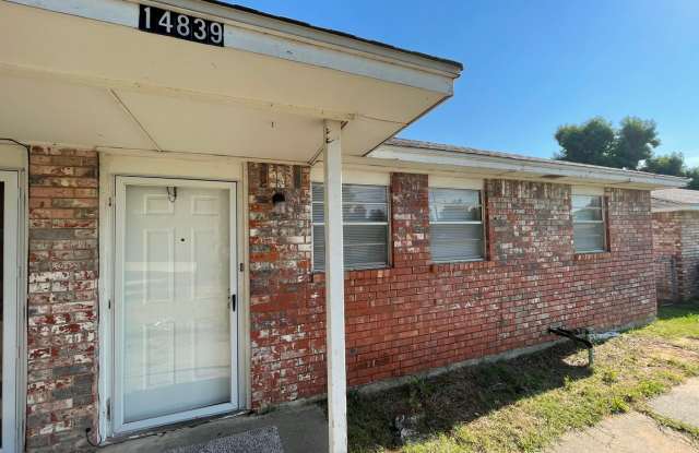 2 Bed 1 Bath Duplex in Choctaw photos photos