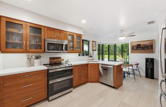 9701 NW 18TH Court, Plantation, FL 33322 Gallery 1