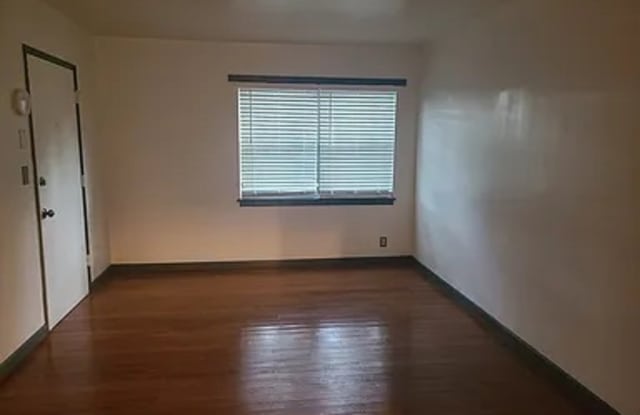 615 Biltmore Ave Apt S1 photos photos