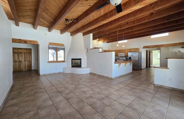 19 Camerada Road photos photos