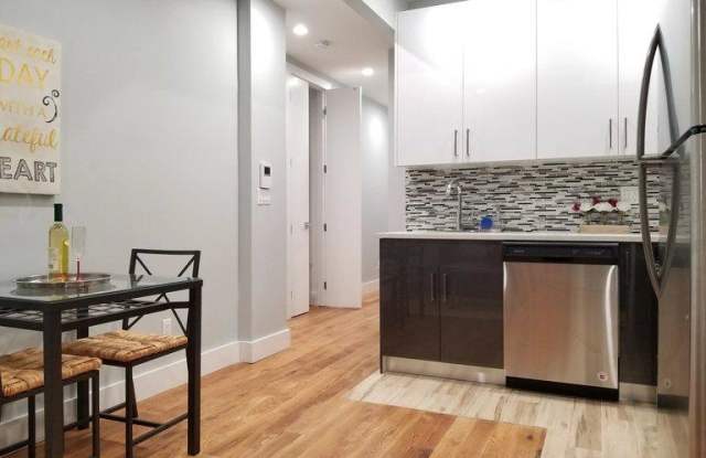 315 Alexander Avenue Gallery 2
