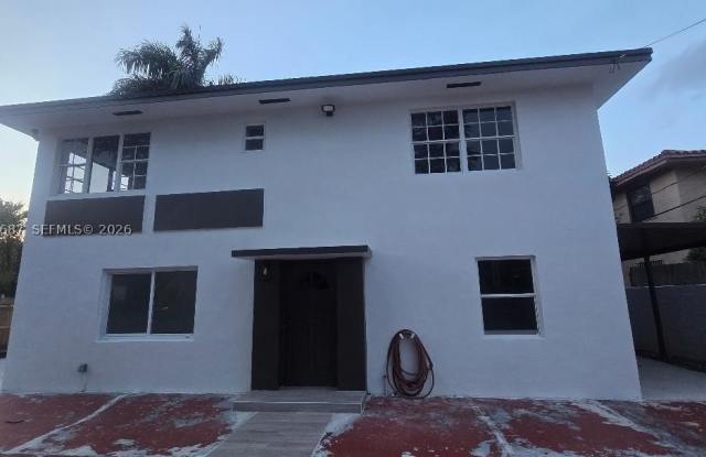 2395 NW 30th St Gallery 1