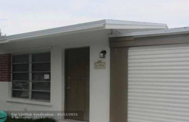 6300 SW 41 PL - 6300 Southwest 41st Place, Davie, FL 33314 6300 SW 41 PL - 6300 Southwest 41st Place, Davie, FL 33314