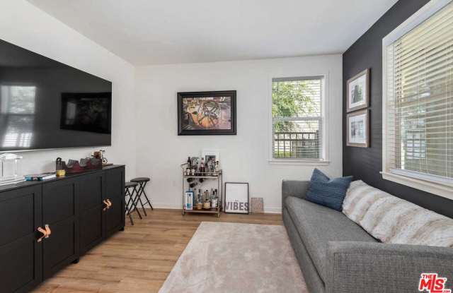 19502 CARDIN Place Gallery 3