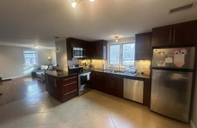 202 3rd St. photos photos