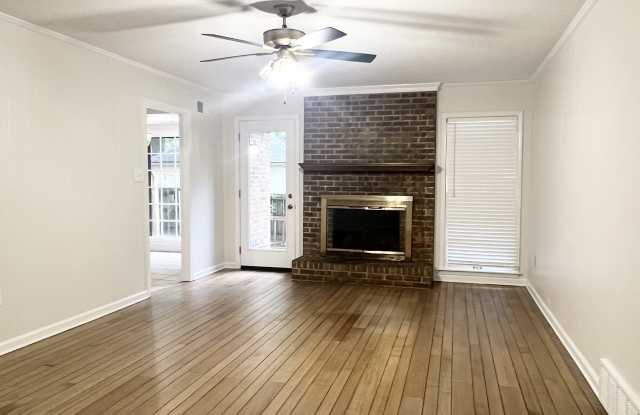 6123 Blue Springs Avenue Gallery 3