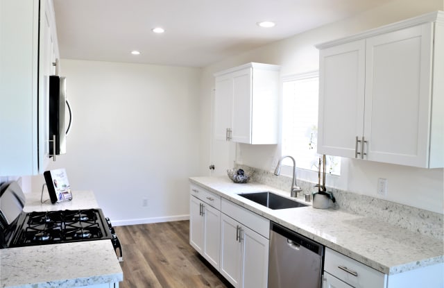 3922 San Miguel Ct Gallery 2