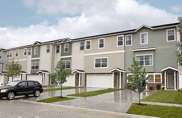 Quality Home Management - 3738 Saddle Horn Trail, Ogden, KS 66517