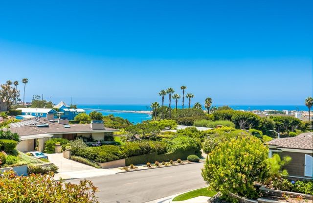 2027 Tahuna - 2027 Tahuna Ter, Newport Beach, CA 92625
