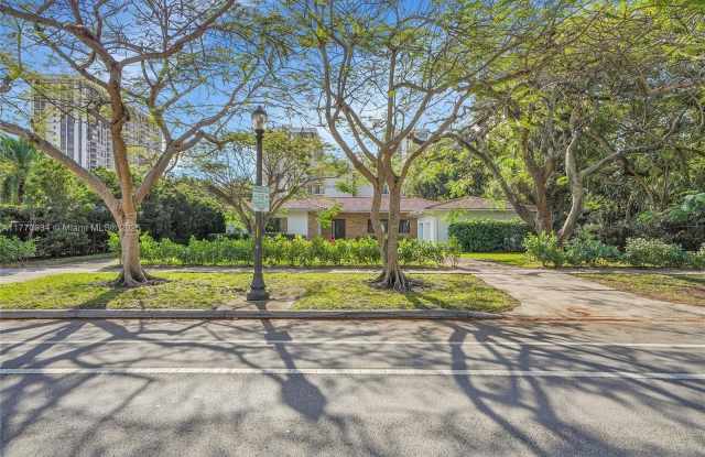 1915 S Miami Ave photos photos