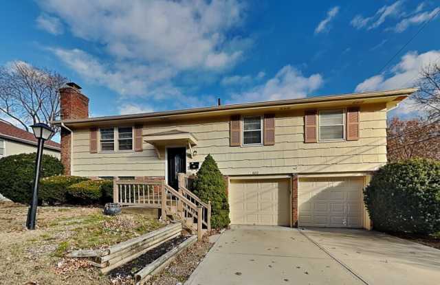 6013 Sterling Ave photos photos