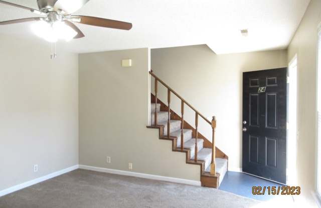 24 Gertrude Ct Gallery 2