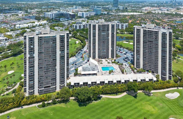 20301 W Country Club Dr photos photos