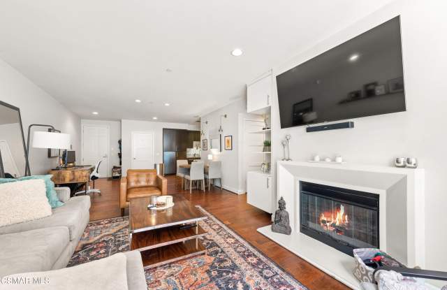 10878 Bloomfield Street unit: 107 photos photos