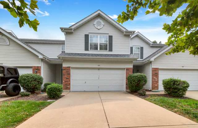 COMING SOON!! Gorgeous 3-Bedroom, 2.5-Bath Townhome photos photos