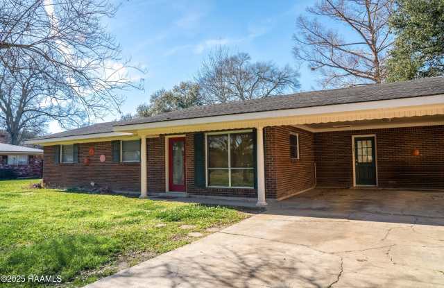 213 Birch Drive Gallery 1