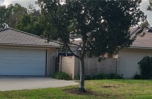 2 Dogwood S - 2 Dogwood South, Irvine, CA 92612