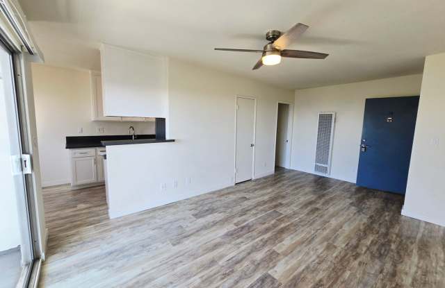 4th St.-2928 photos photos