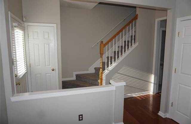 1060 Kilmington Court Gallery 4