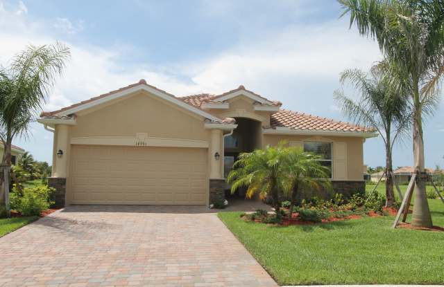 **NEW PHOTOS COMING SOON*** REFLECTION LAKES ** 4 BED / 3 BATH / 2 CAR GARAGE - ANNUAL RENTAL** photos photos