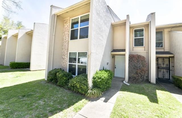 340 Valley Park Drive - 340 Valley Park Drive, Garland, TX 75043