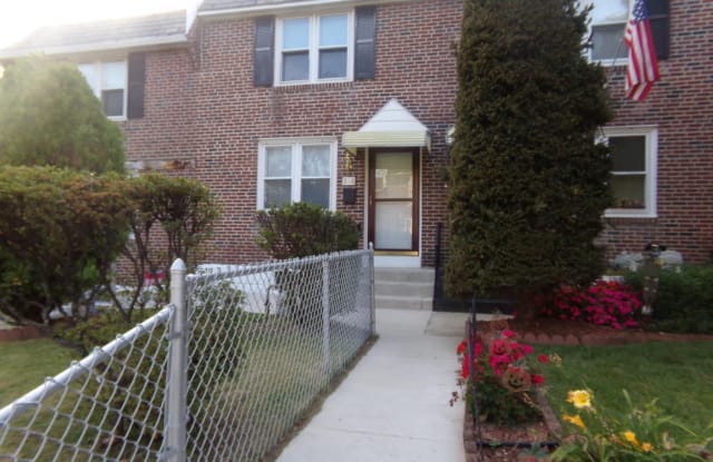366 21ST - 366 West 21st Street, Upland, PA 19013