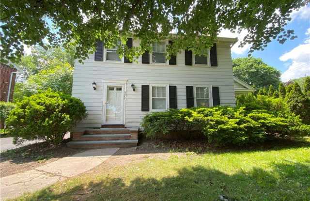 2577 Elmwood Avenue photos photos