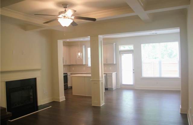 5336 Brooklands Drive Gallery 4