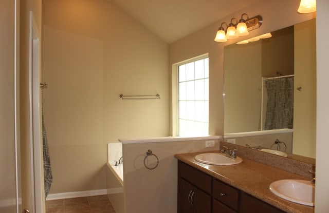 2111 Springwood Drive Gallery 2