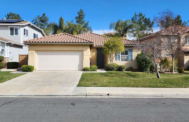 Single Level 3 Bedroom Home in Crowne Hill photos photos