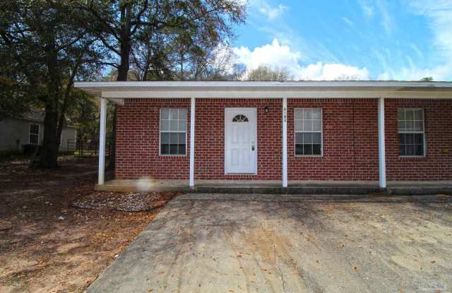 6843 Roundup Ln Gallery 2