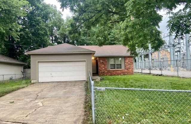 942 S. Main Ave. - 942 South Main Avenue, Springfield, MO 65806