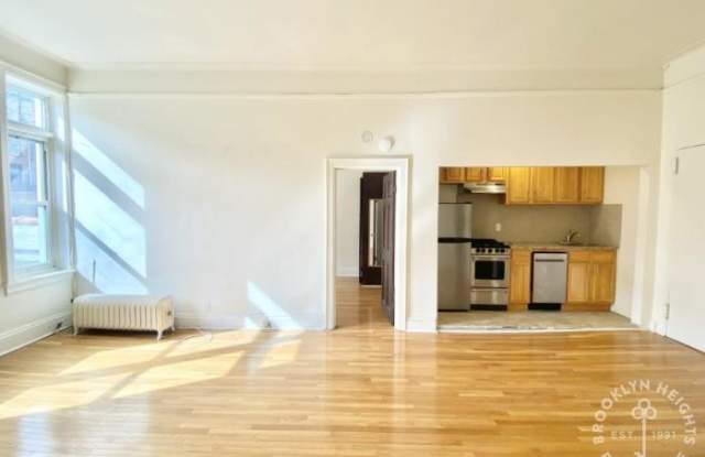 148 MONTAGUE ST. Gallery 3