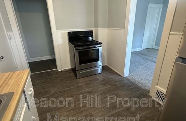 3585 East 129th Street - Upper Gallery 4
