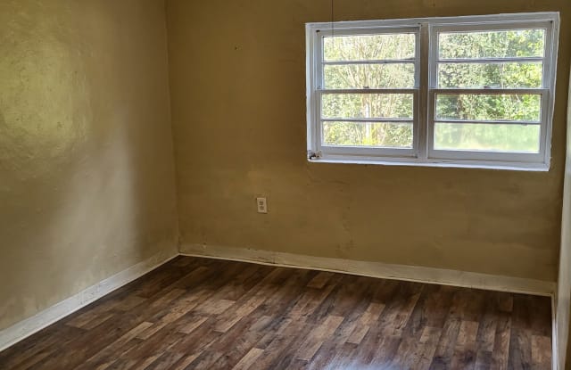 1250 Twin Pine Rd - 1250 Twin Pine Road, Milledgeville, GA 31061