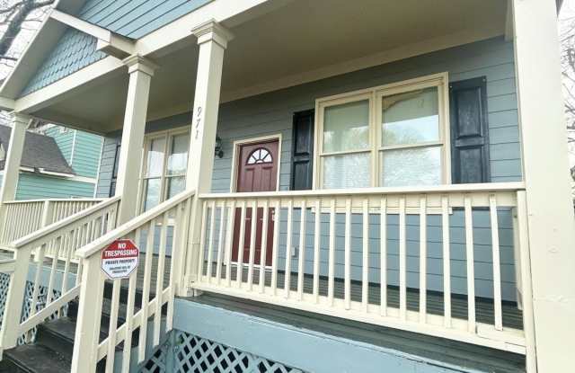 971 Martin Street SE photos photos