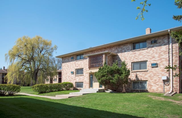 Nicollet Court photos photos