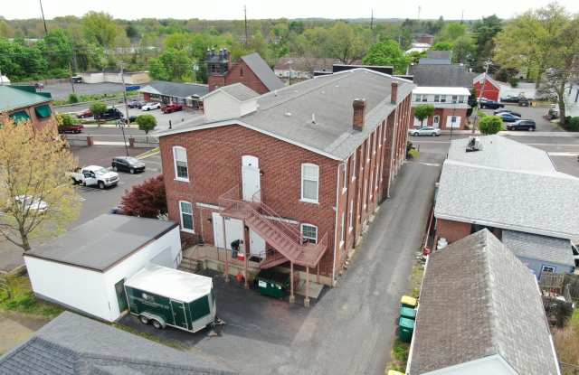 21 E LINCOLN Avenue Gallery 4