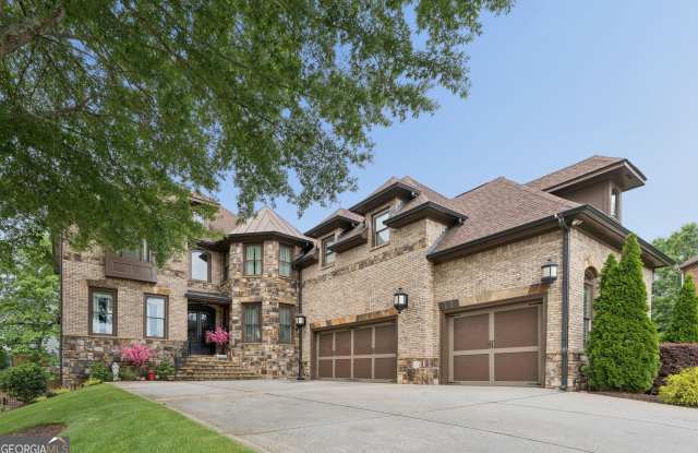 2660 Springbluff Court Gallery 1