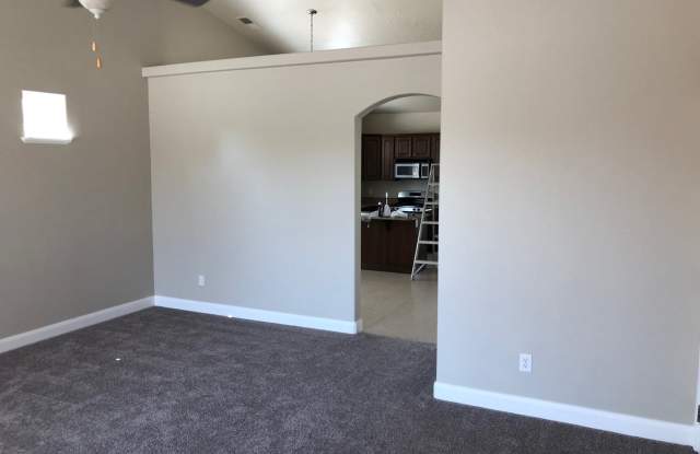 Gorgeous Home in Hidden Valley Gallery 4